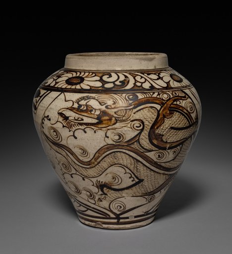 Jar with Dragon