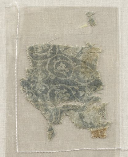 Fragment with Octagons and Four-Pointed Stars