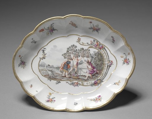Oval Dish