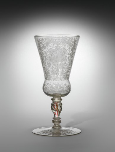 Standing Cup