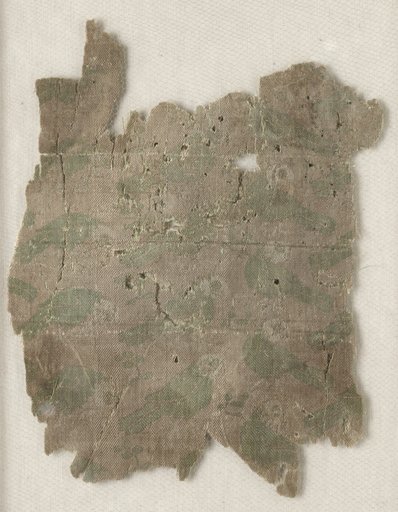 Silk Fragment with Aligned Parrots, Part of a Tunic