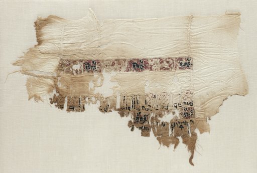 Fragment of a Tiraz, Inset from a Sleeve