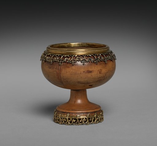 Double Cup (Mazer) (lid)