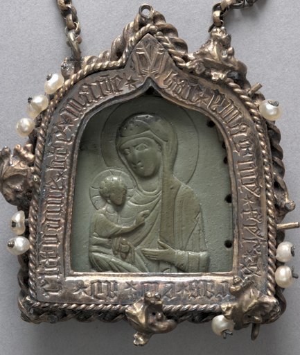 Pendant Icon with the Virgin "Dexiokratousa"