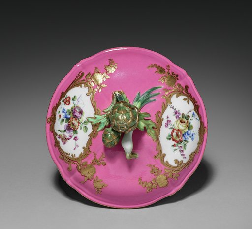 Cover for a Tureen
