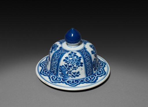 Vase with Cover (lid)