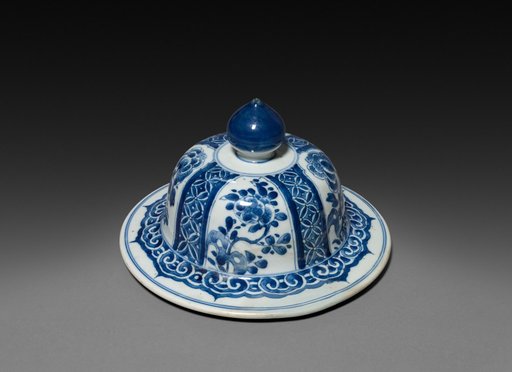 Vase with Cover (lid)