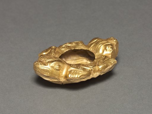 Double Crocodile Vessel