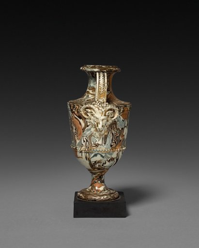 Urn