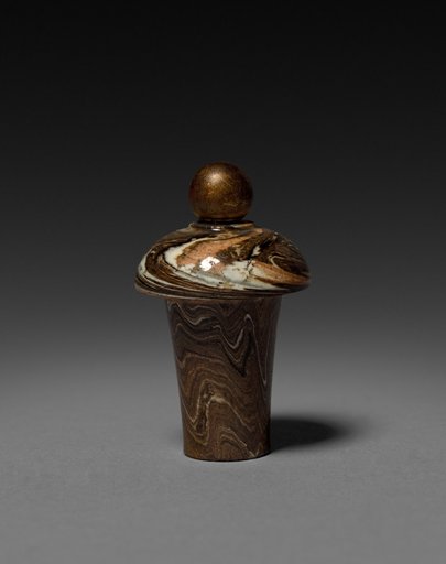 Urn (lid)
