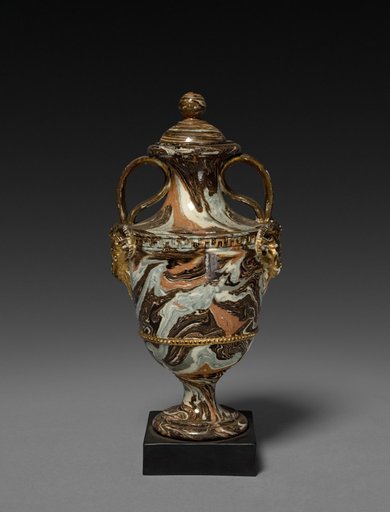 Urn
