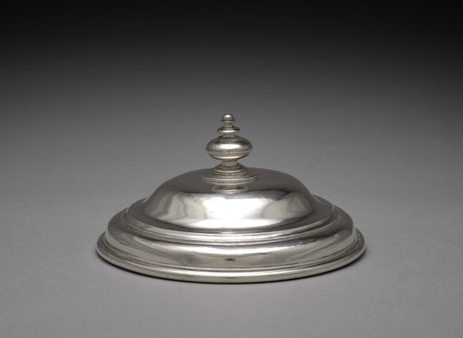 Two-Handled Cup (lid)