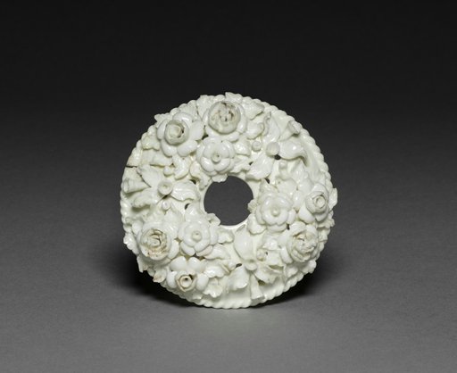Cover for a Potpourri Vase