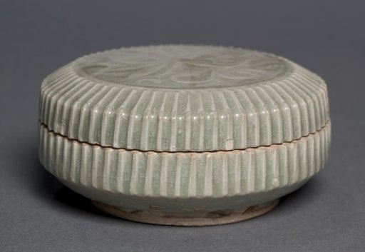 Covered Box with Carved Floral Design: Yaozhou Ware