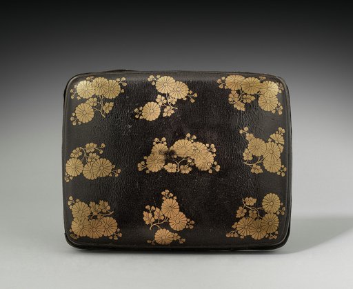 Cosmetics Box with Chrysanthemums (lid)