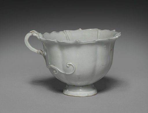 Fluted Cup with Dragon Handle