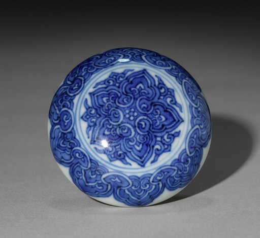 Round Covered Box with Medallions (lid)