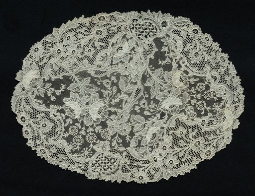 Lace Oval