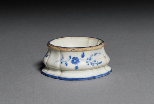 Salt Dish