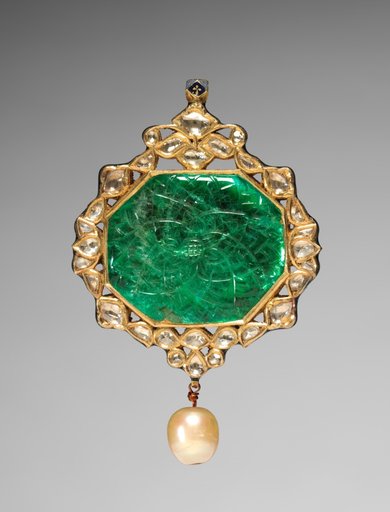 Pendant with Chain