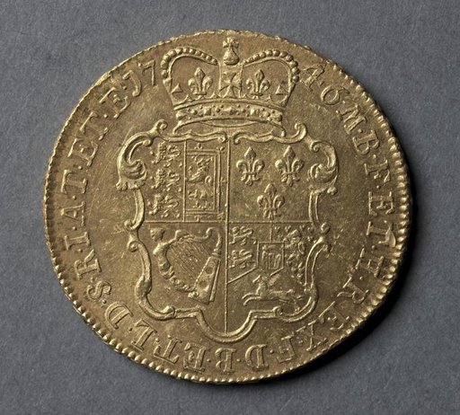 Five Guineas: Crowned and Garnished Shield of Arms (reverse)