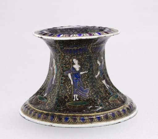 Salt Dish