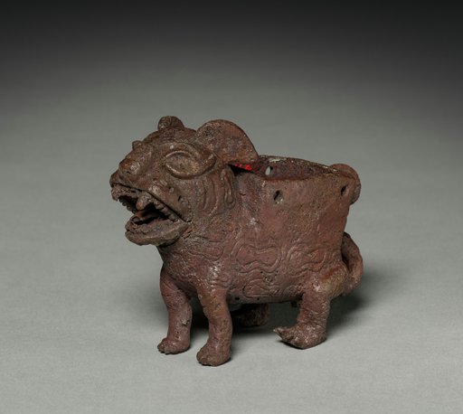 Male Feline-Shaped Container