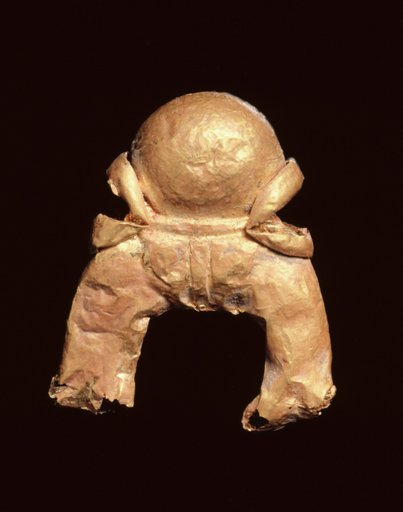 Gold Piece in Shape of Triratna