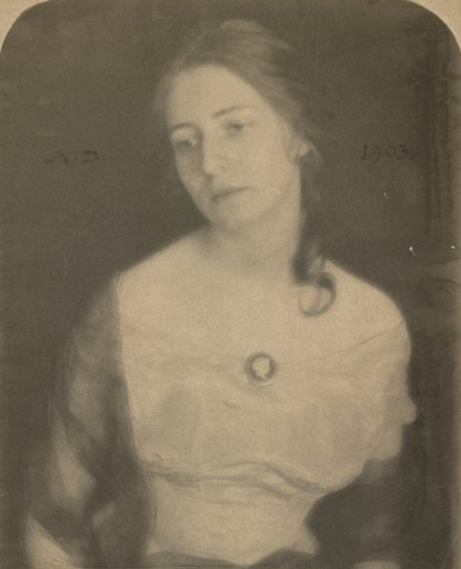 Julia Hall McCune