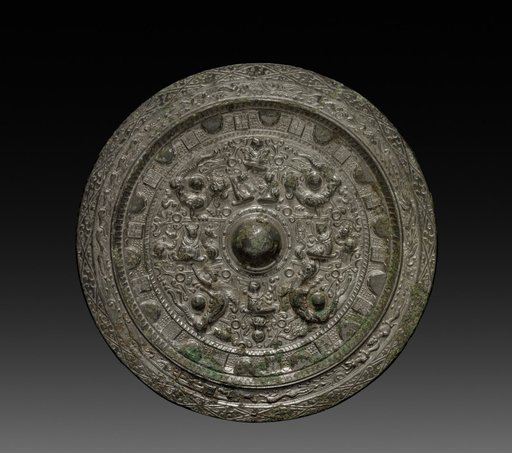 Mirror with Xiwangmu