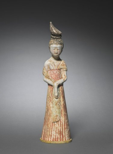 Court Lady with High Chignon