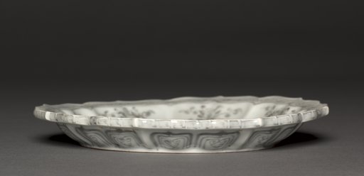 Cupstand with Floral Scrolls