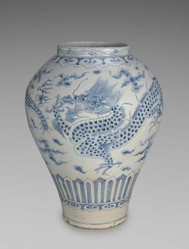 Jar with Dragon Design