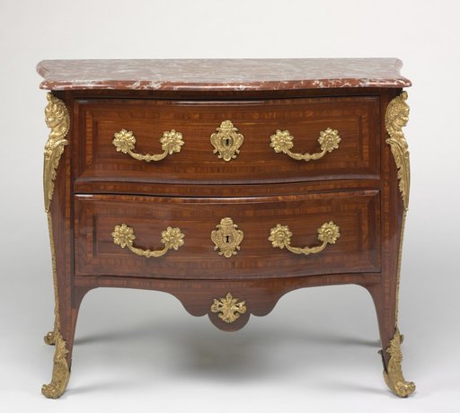 Chest of Drawers (Commode)