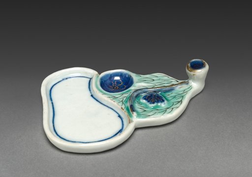 Ink Palette in the Shape of a Gourd