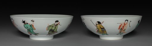 Pair of Bowls with Eight Immortals