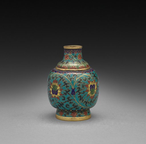 Snuff Bottle with Floral Scrolls