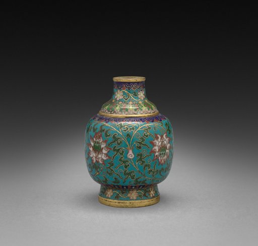 Snuff Bottle with Floral Scrolls