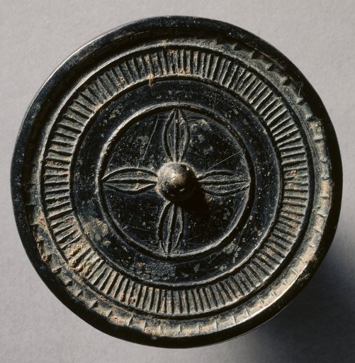 Mirror with Four Leaves