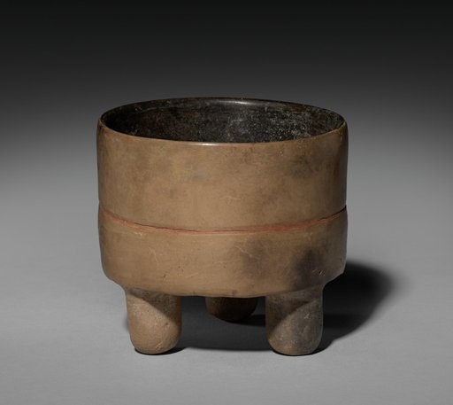Tripod Vessel with Lid