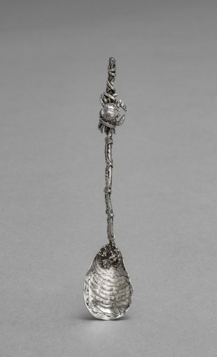 Seashell Salt with Shell and Crab Spoon (Spoon)