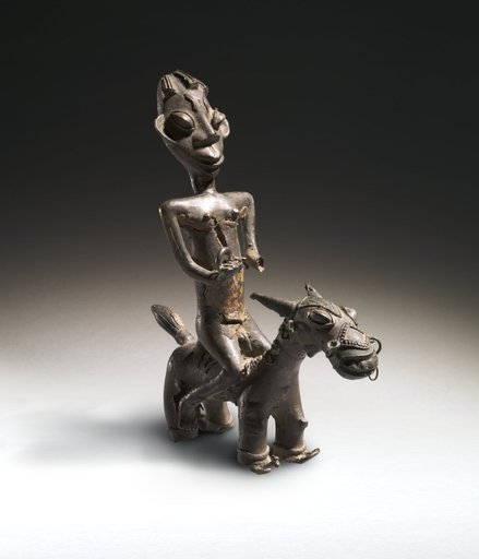 Altar figure (onílé)