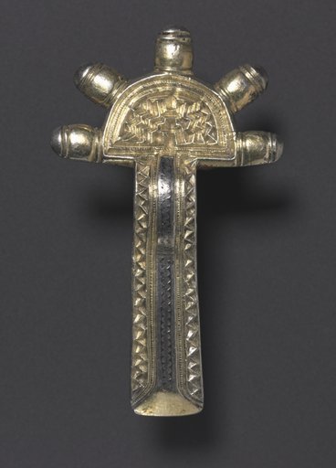 Bow Fibula