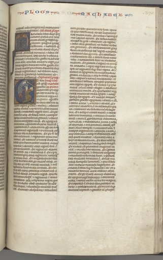 Fol. 370r, Maccabees I, historiated initial E, Mathathias slaying the idolatrous Jew