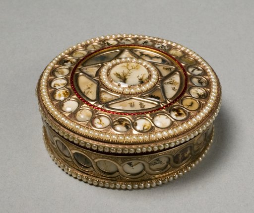 Snuff Box