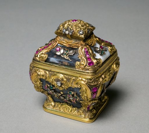 Snuff Box
