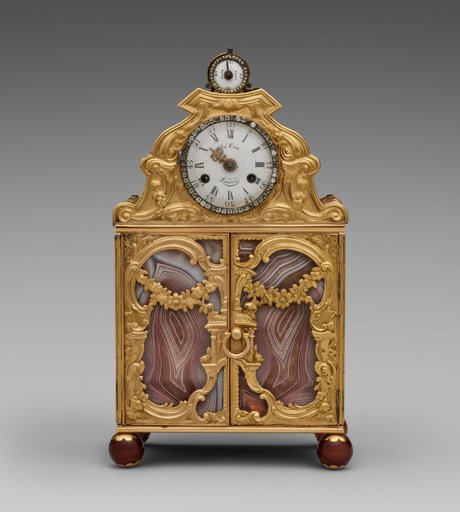 Cabinet Clock