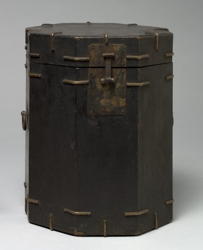 Crown Box for the Royal Ceremonial Costume