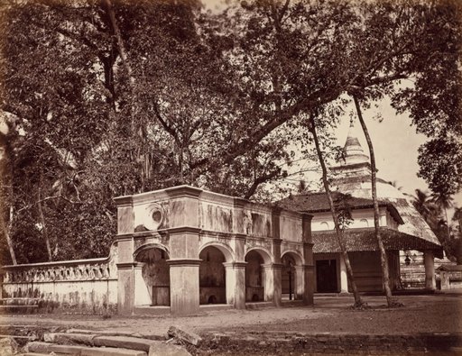 Buddhist Temple, Kalani