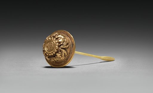 Snuff Bottle with European Figures (stopper)